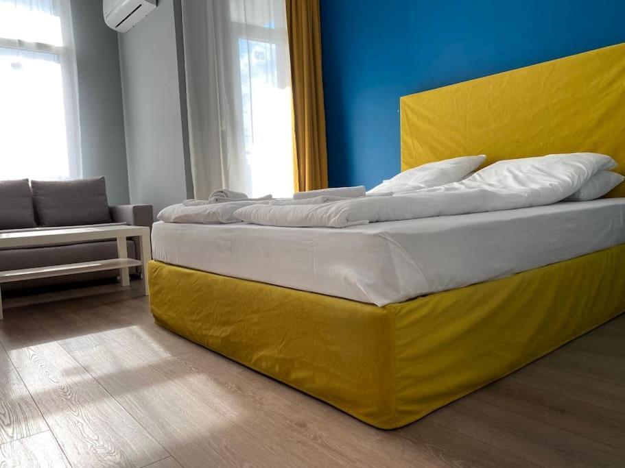 Boutique Magenta Pearl With Free Wifi * Sofia